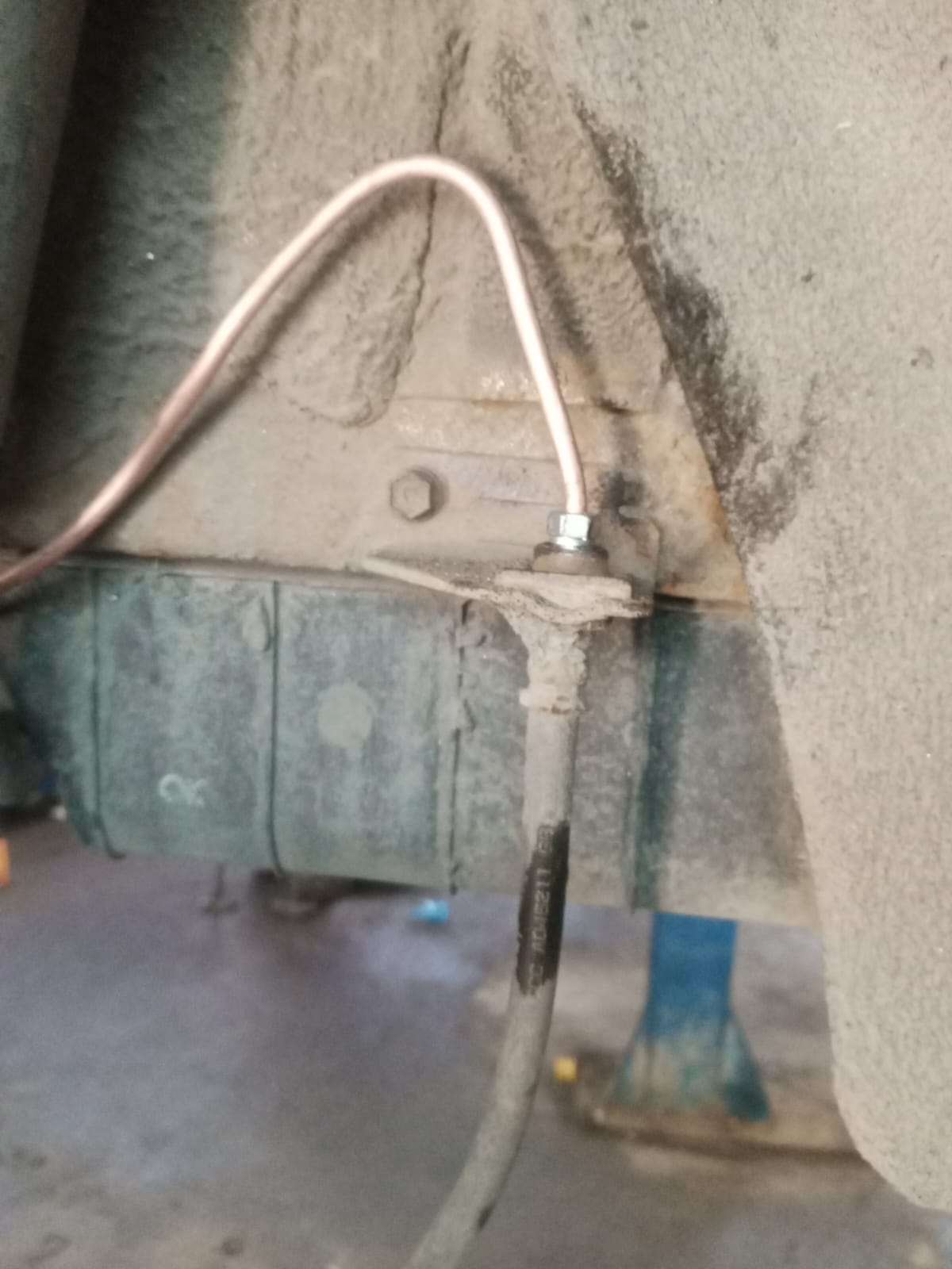 Замена тормозных трубок